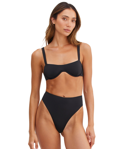 Front View Of Au Naturel Timeless Chic Sofi Underwire Bra Swim Top | Au Naturel Black