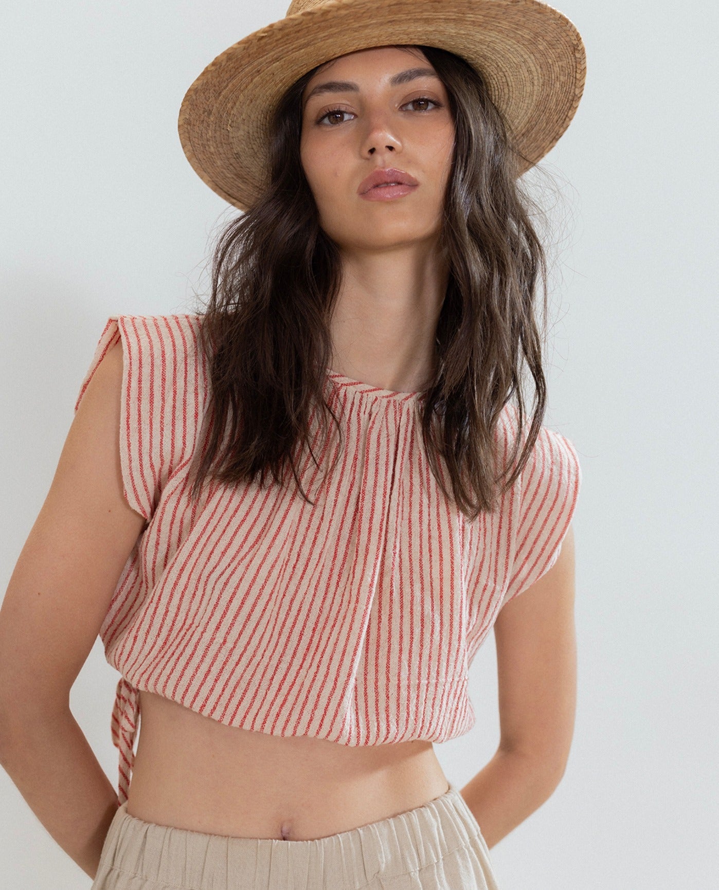 Front View Of Gottex Beach Life Cover Up Crop Top | GOTTEX BEACH LIFE RED