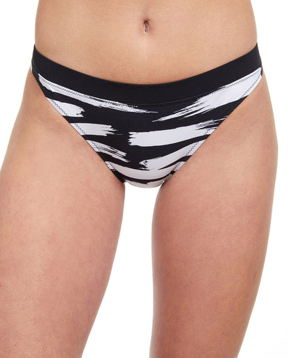 Front View Of Free Sport Upstream Hipster Bikini Bottom | FREE SPORT UPSTREAM BLACK AND WHITE
